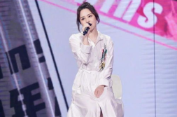 娱乐吃瓜女艺人事件,揭秘吃瓜女艺人事件真相