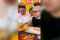 娱乐吃瓜酱灯泡,揭秘灯泡背后的明星故事