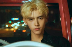 娱乐明星吃瓜资讯在哪看,明星吃瓜资讯一手掌握