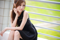 娱乐吃瓜美女变成女配,她如何华丽转身?