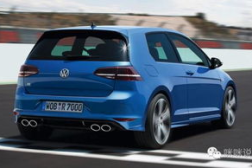 做一个娱乐大众的吃瓜者,我是那个吃瓜群众的旁观者